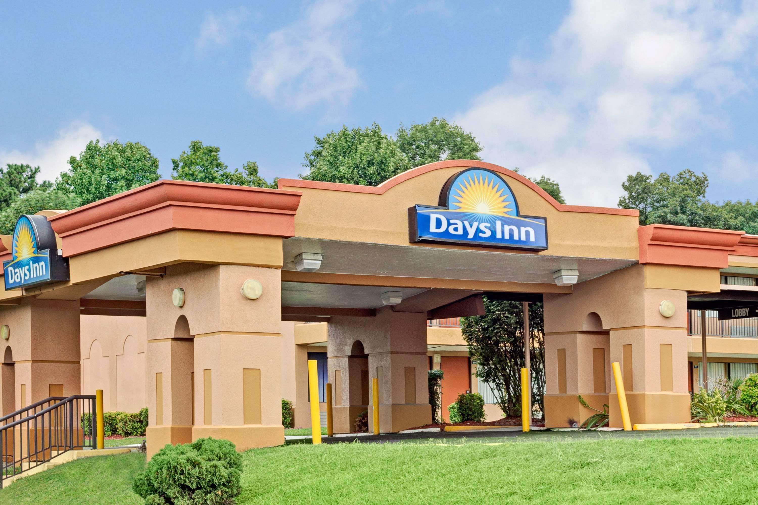 Days Inn By Wyndham Durham/Near Duke University Dış mekan fotoğraf